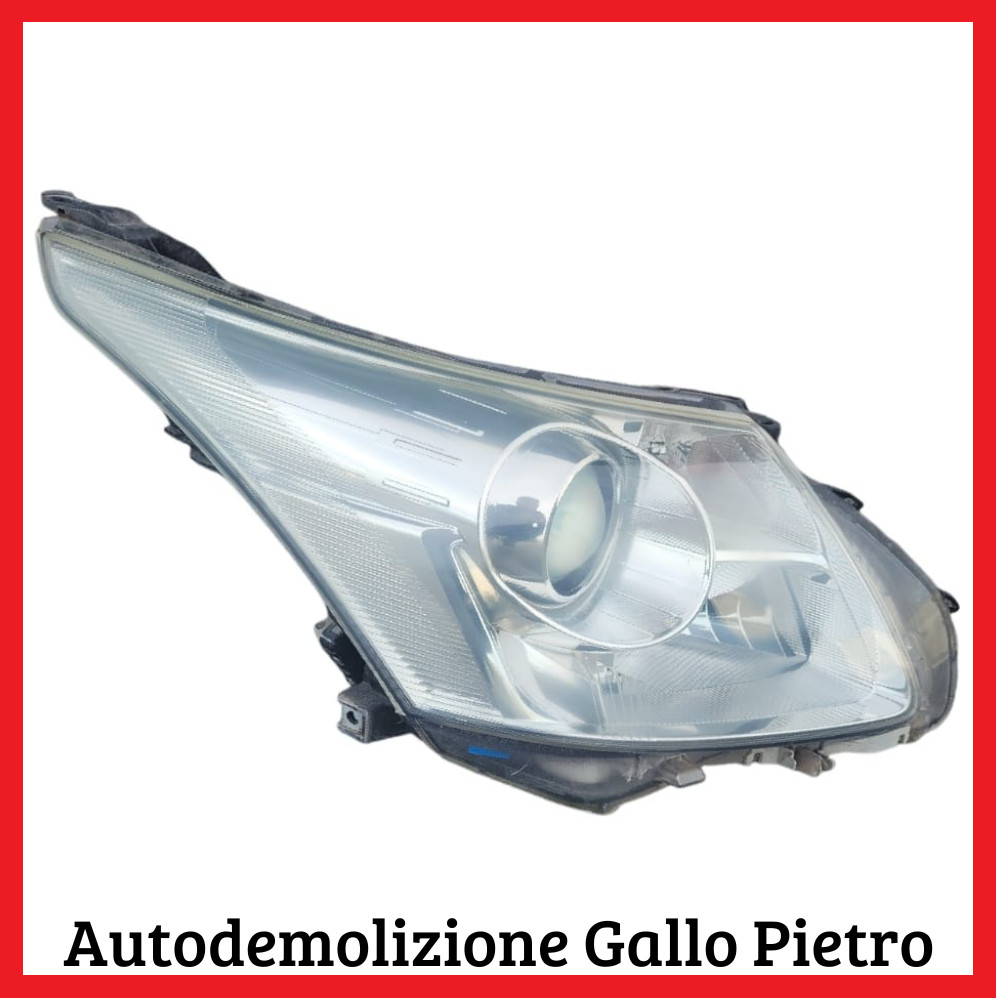 Proiettore Destro 81126-05310 Usato
