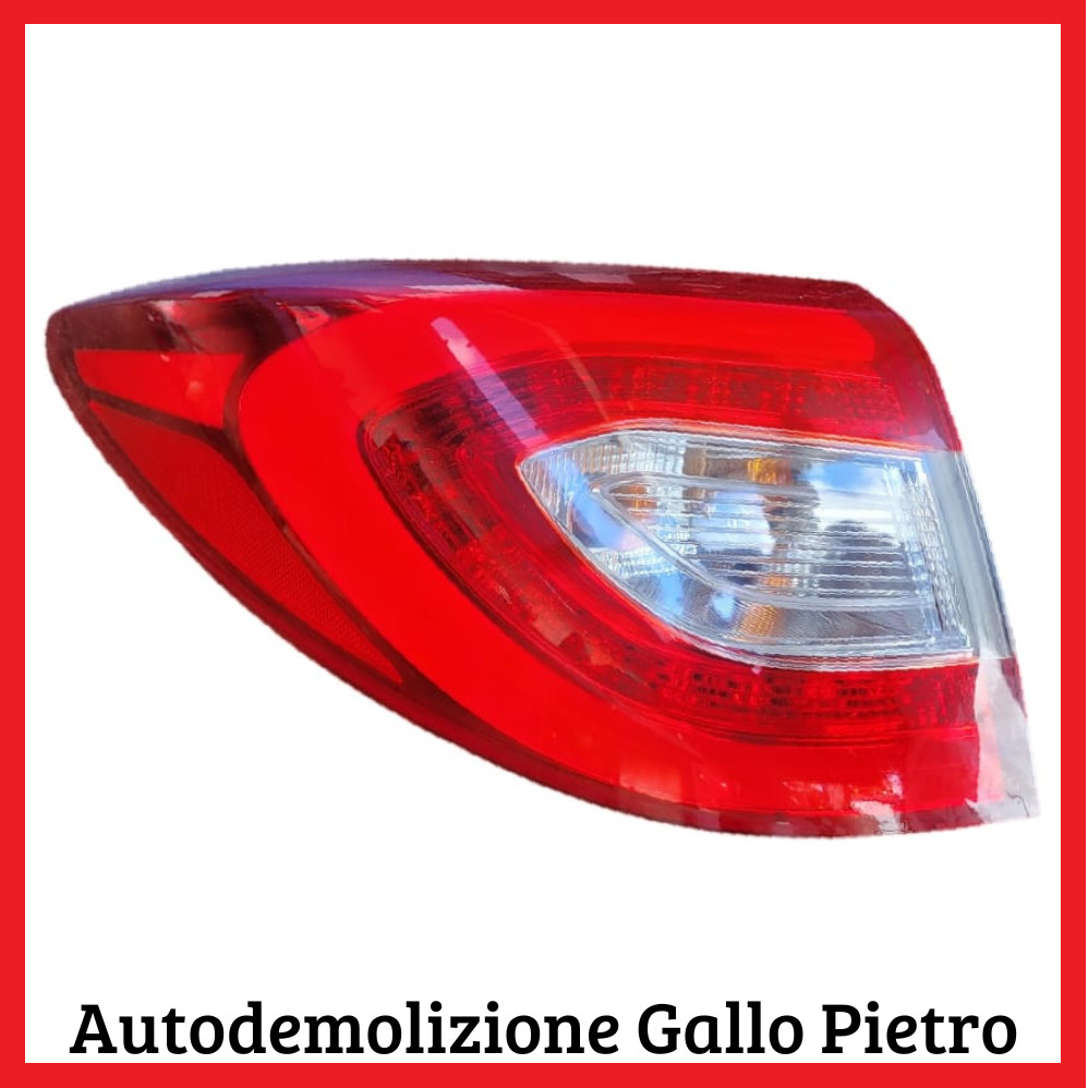 Fanale Post. Sinistro 92401-2Y500 Usato