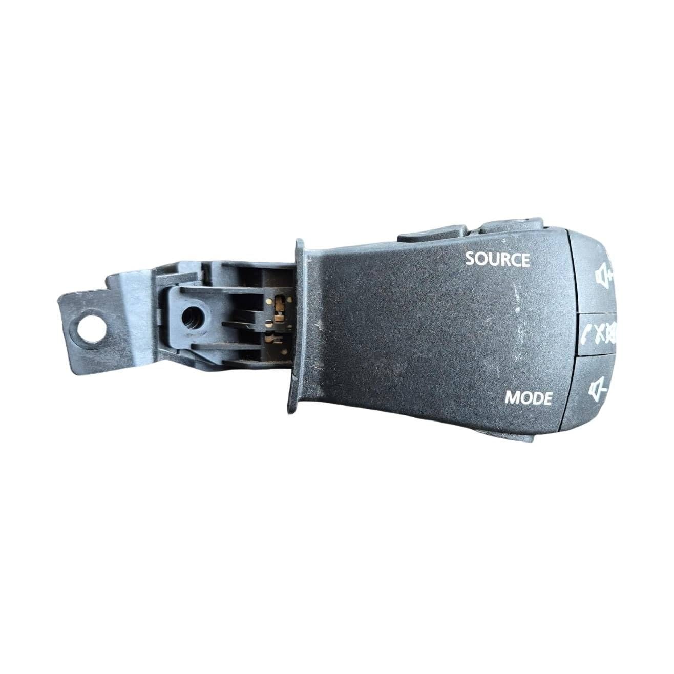 Blocco Comandi Autoradio (Valeo Renault) 255522187R 255522187R Usato