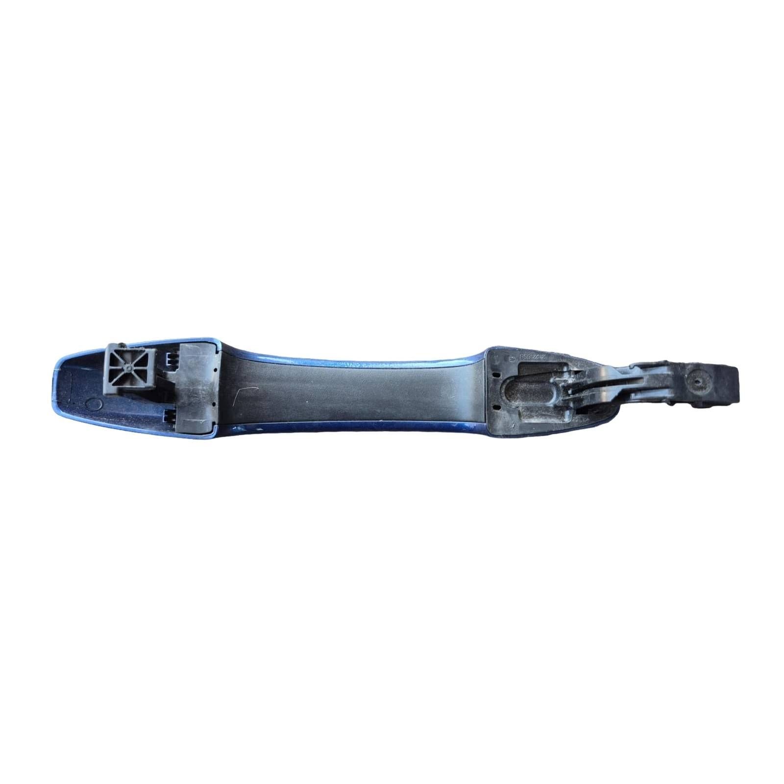 Supporto Maniglia Est. Porta Post. Sinistro 806061392R 806061392R Usato