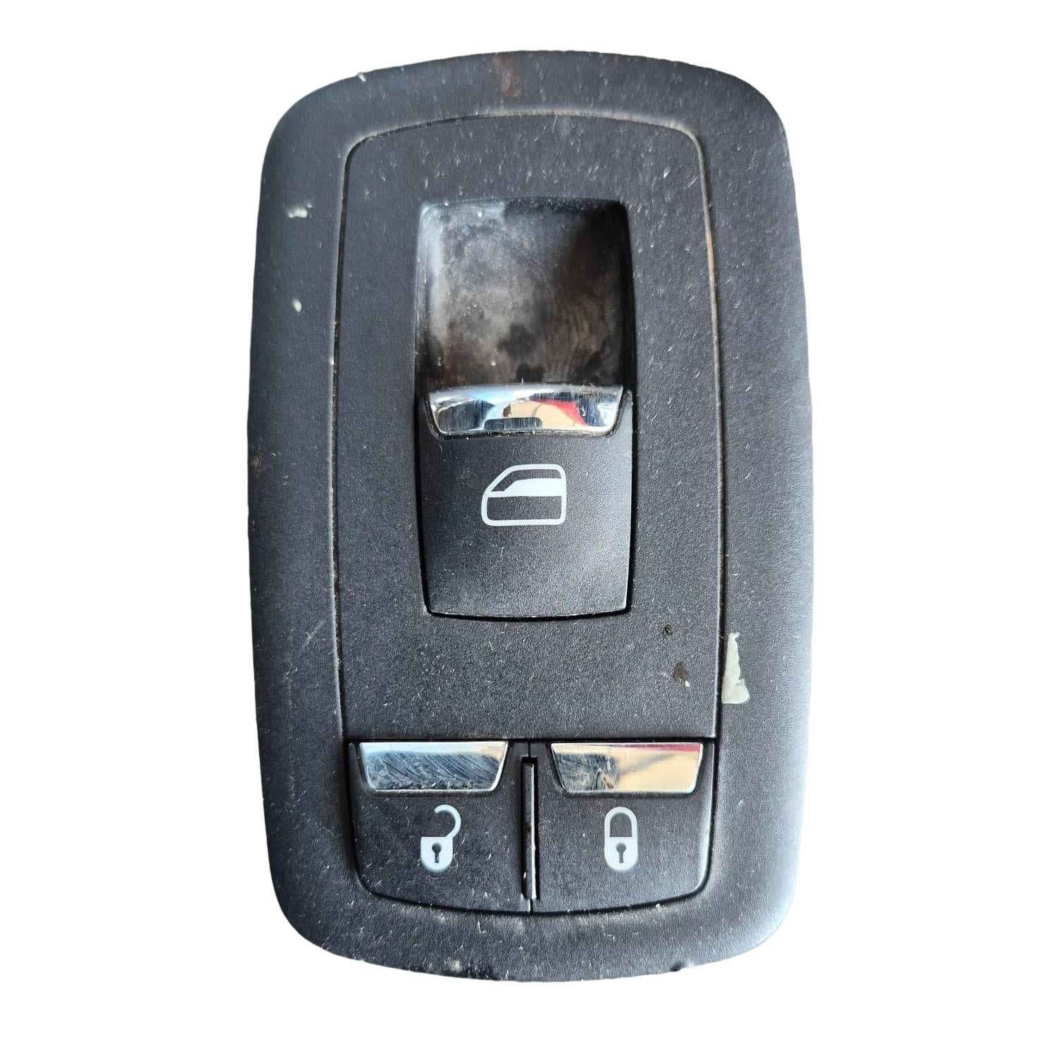 Interruttore Alzacristalli Porta Ant. 670025405 670025405 Usato