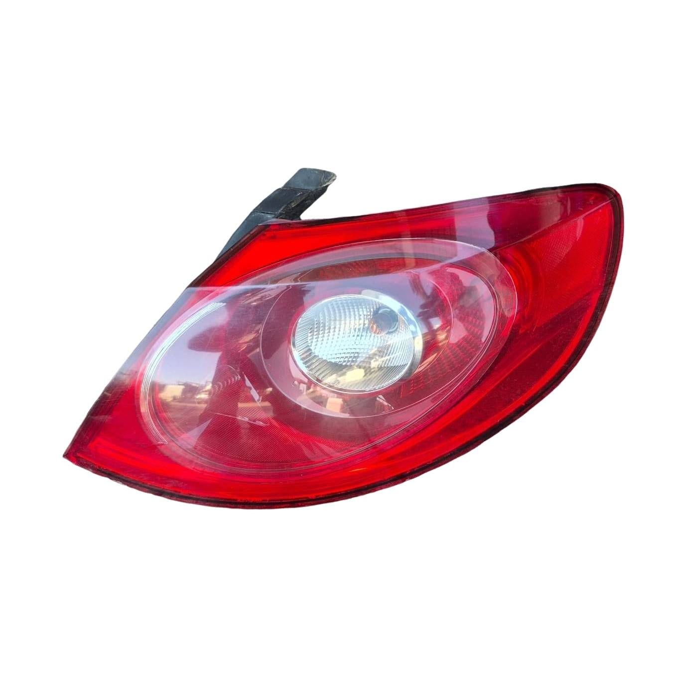 Fanale Post. Parte Est. Destro (Al Volkswagen) 3C8945096D 3C8945096D Usato