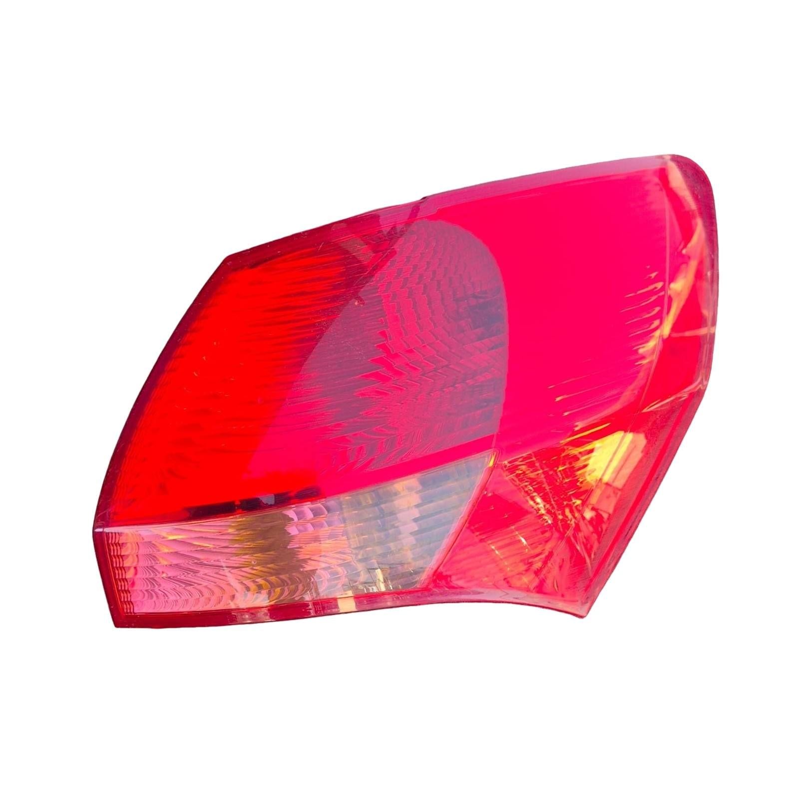 Fanale Post. Parte Est. Destro (Mobi Kia) 924021P000 MOBIS Usato