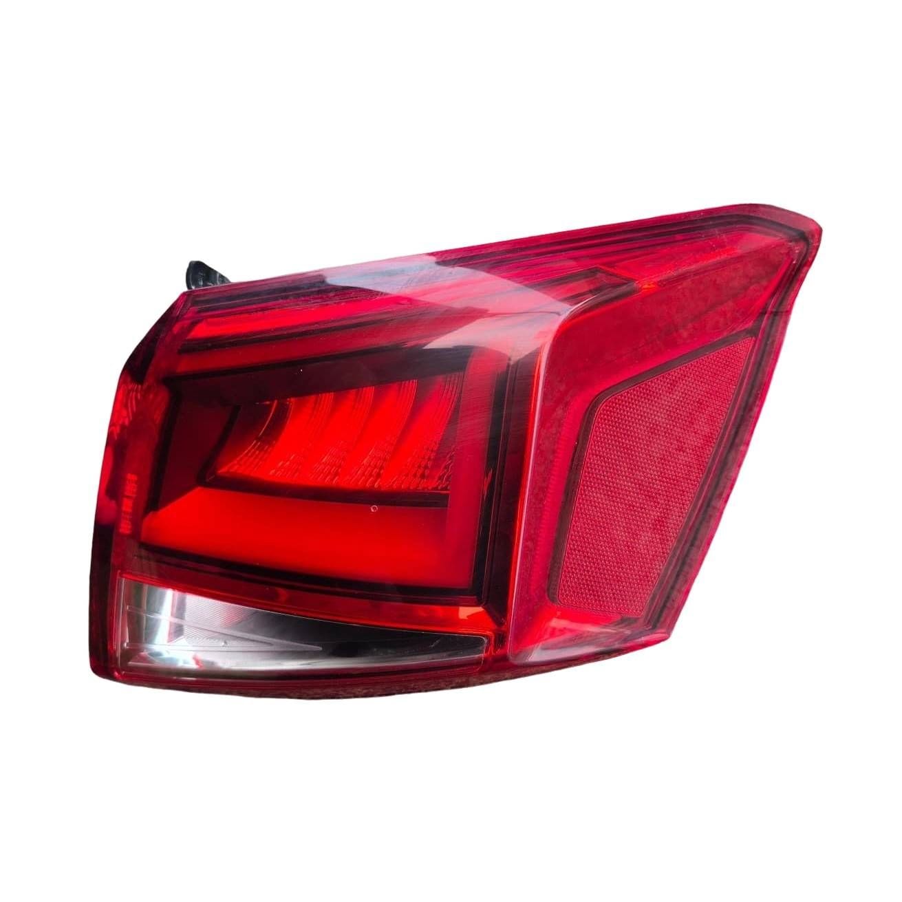 Fanale Post. Parte Est. Destro (Seat) 6F9945208B 6F9 945 208 B Usato
