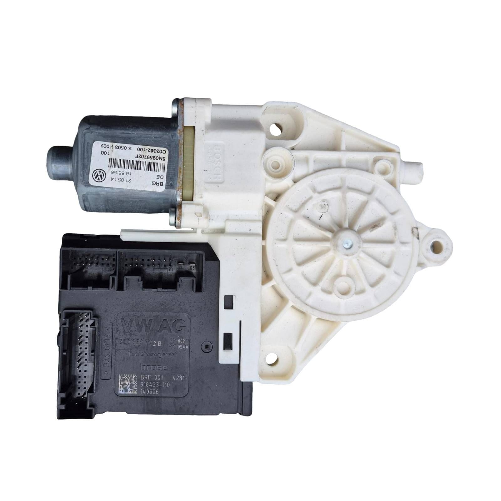 Motorino Alzacristallo Porta Ant. Destro (Bosch Brose Volkswagen) 5N0959702F 5N0959702F Usato