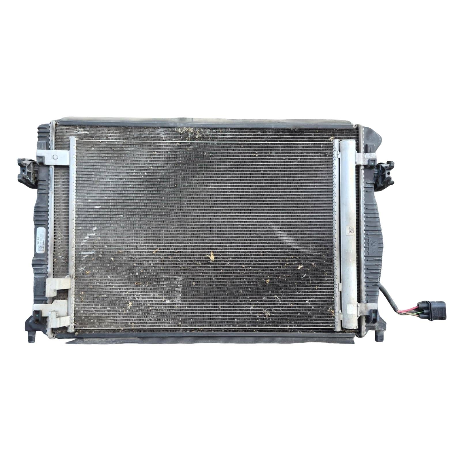 Kit Radiatori (Valeo Vw Ag) 8W0959455 2Q0 121 253 L Usato