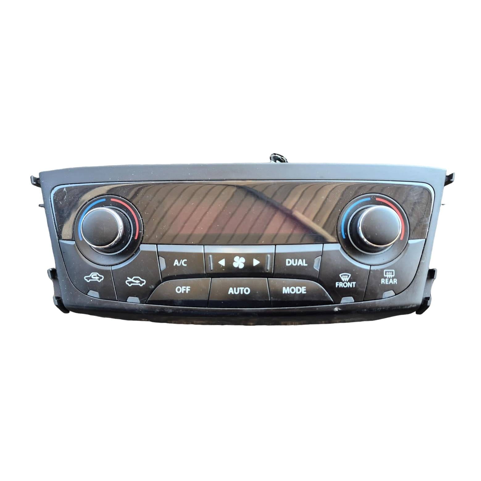Blocco Comando Climatizzazione (Sumitomo Electric) 3951061M00 39510-61M00 Usato