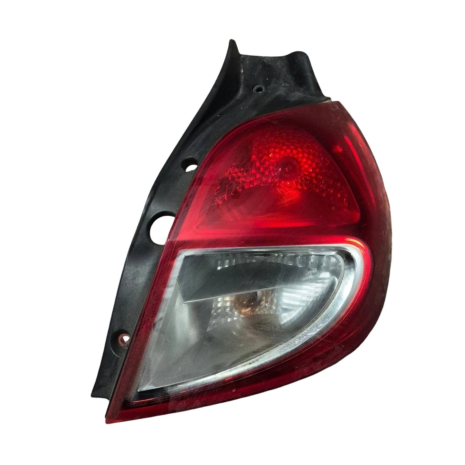 Fanale Post. Destro (Renault Automotive Lighting) 8200886946 8200775825 Usato