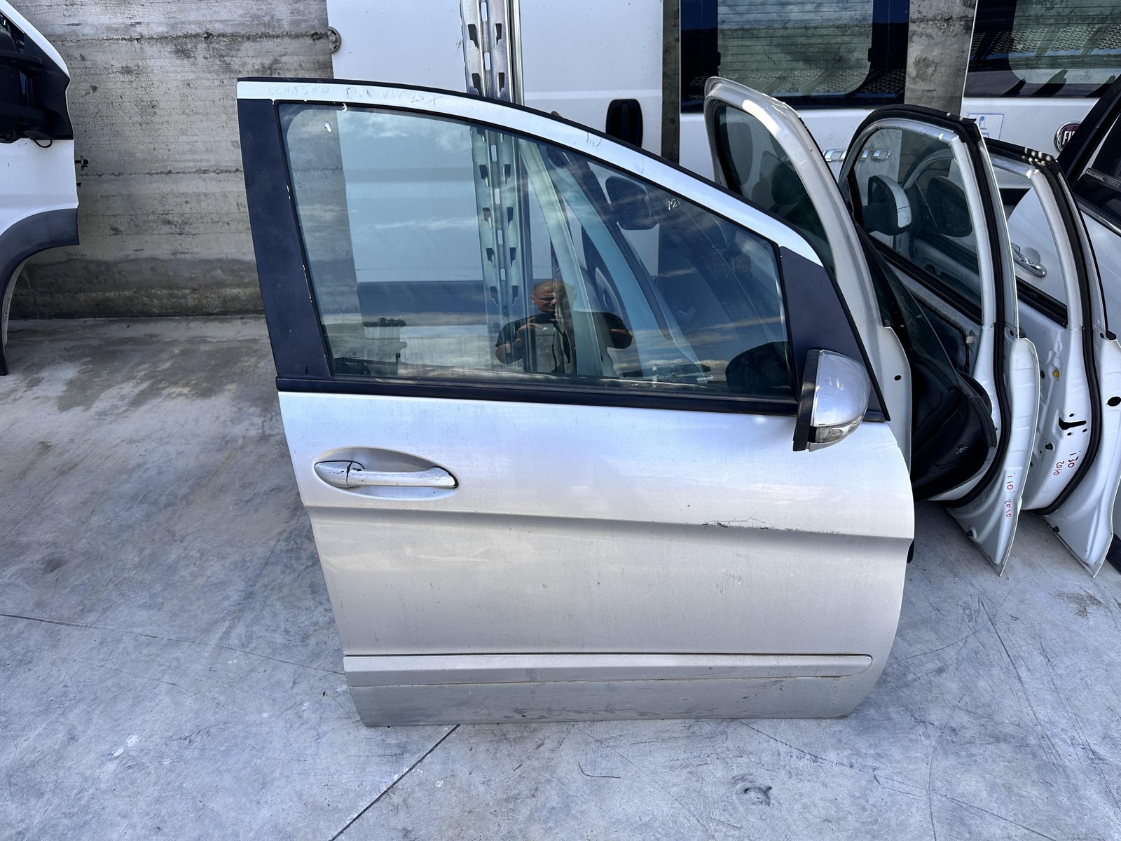 porta ant. destro - Immagine 1 di 2