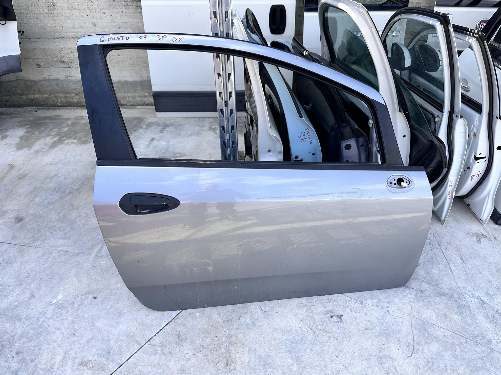 porta ant. destro - Immagine 1 di 2