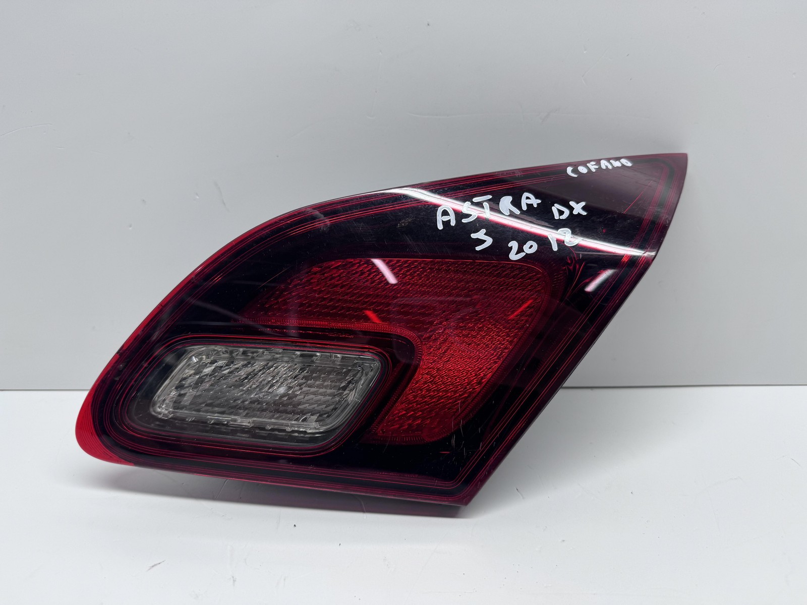 fanale stop supplementare destro - Immagine 1 di 2