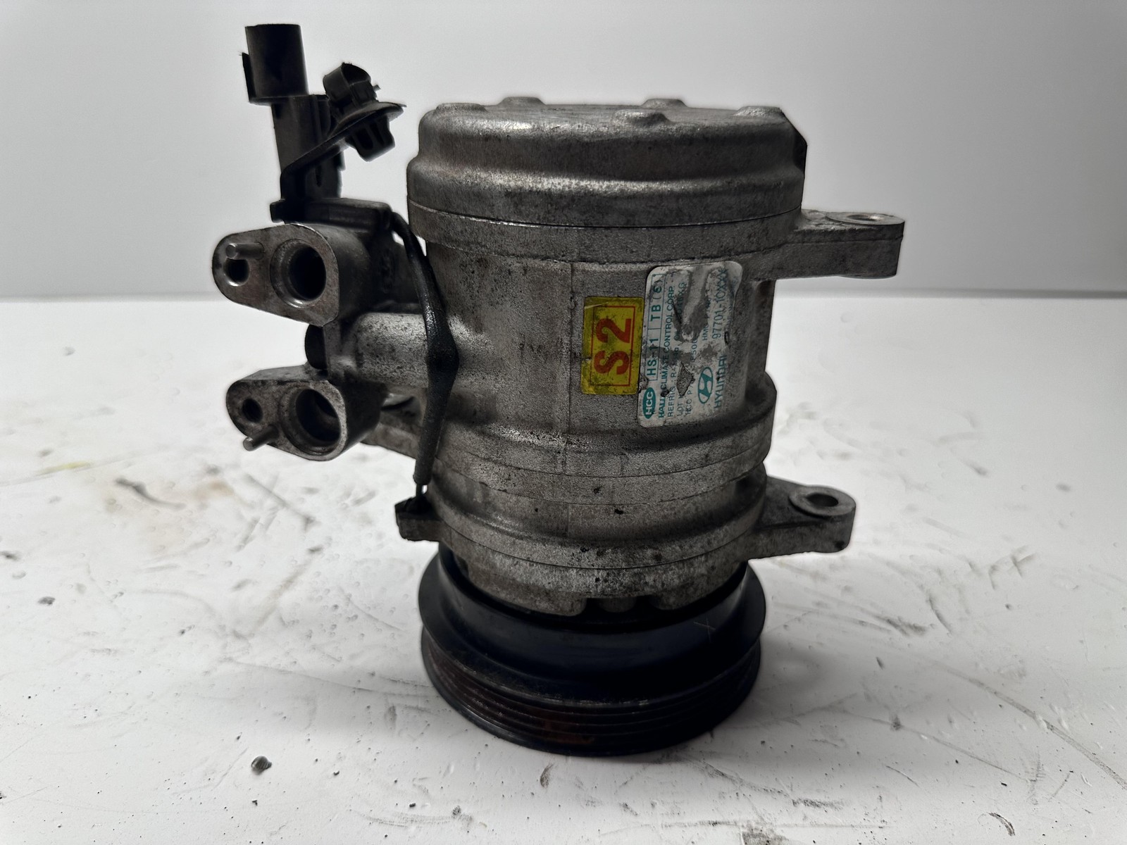 Compressore a/c - Immagine 1 di 5