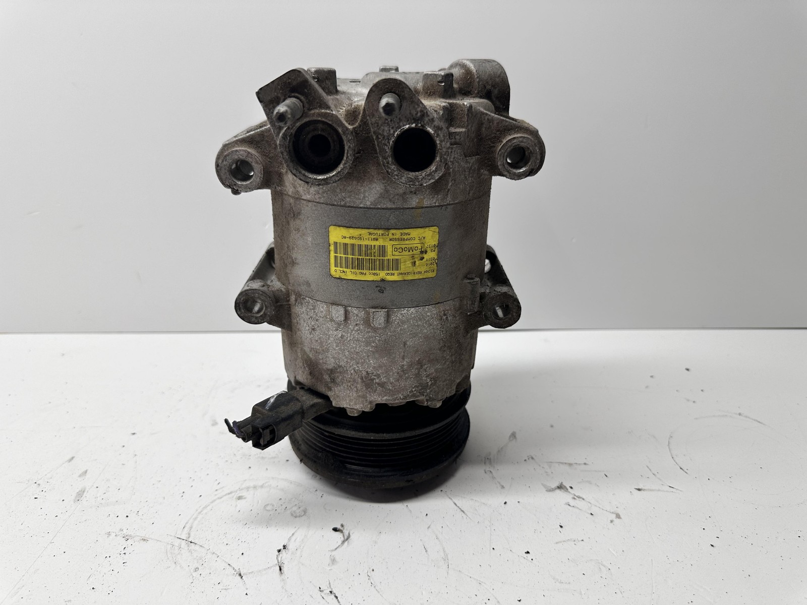 Compressore a/c - Immagine 1 di 7