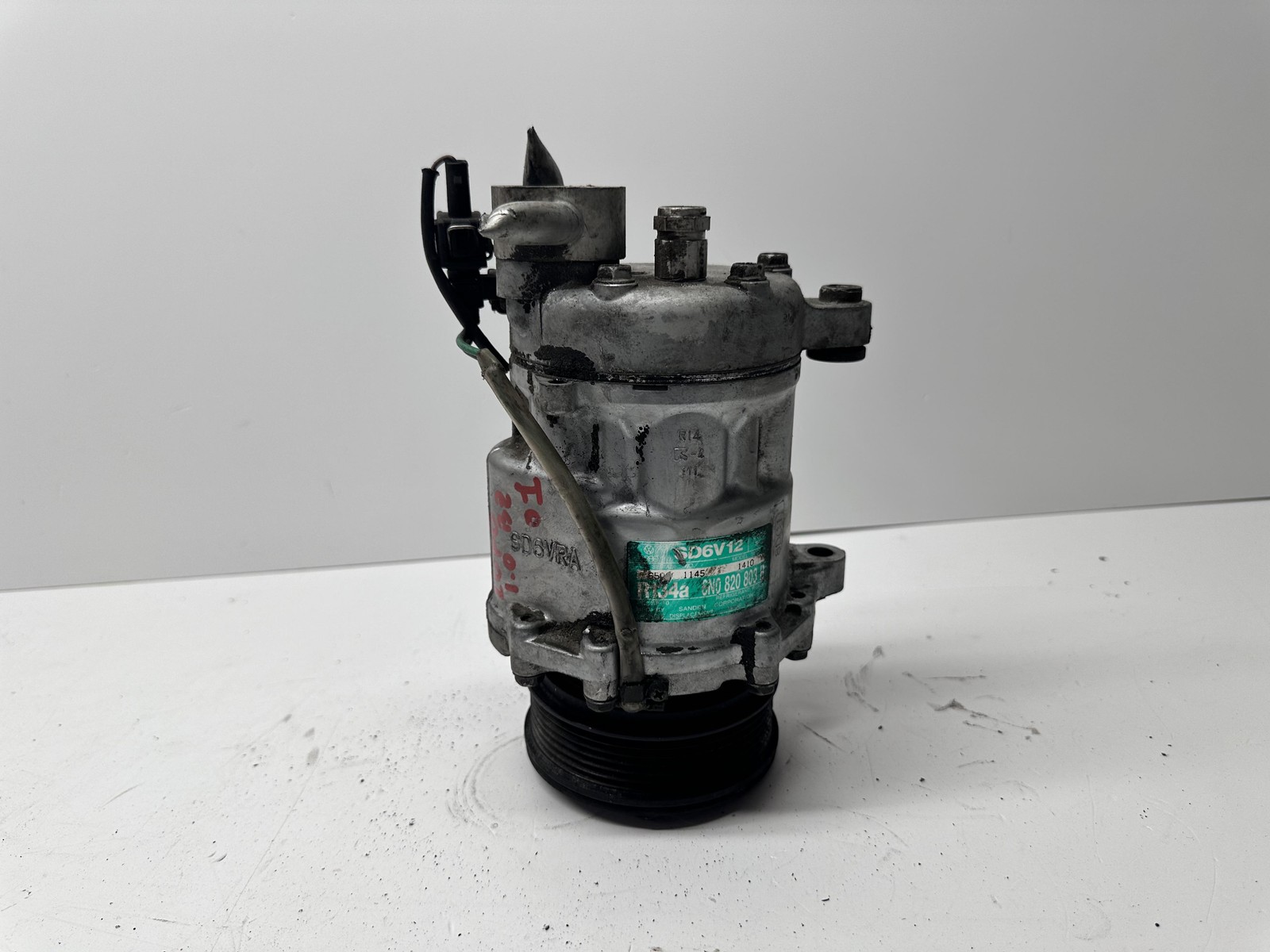 Compressore a/c - Immagine 1 di 6