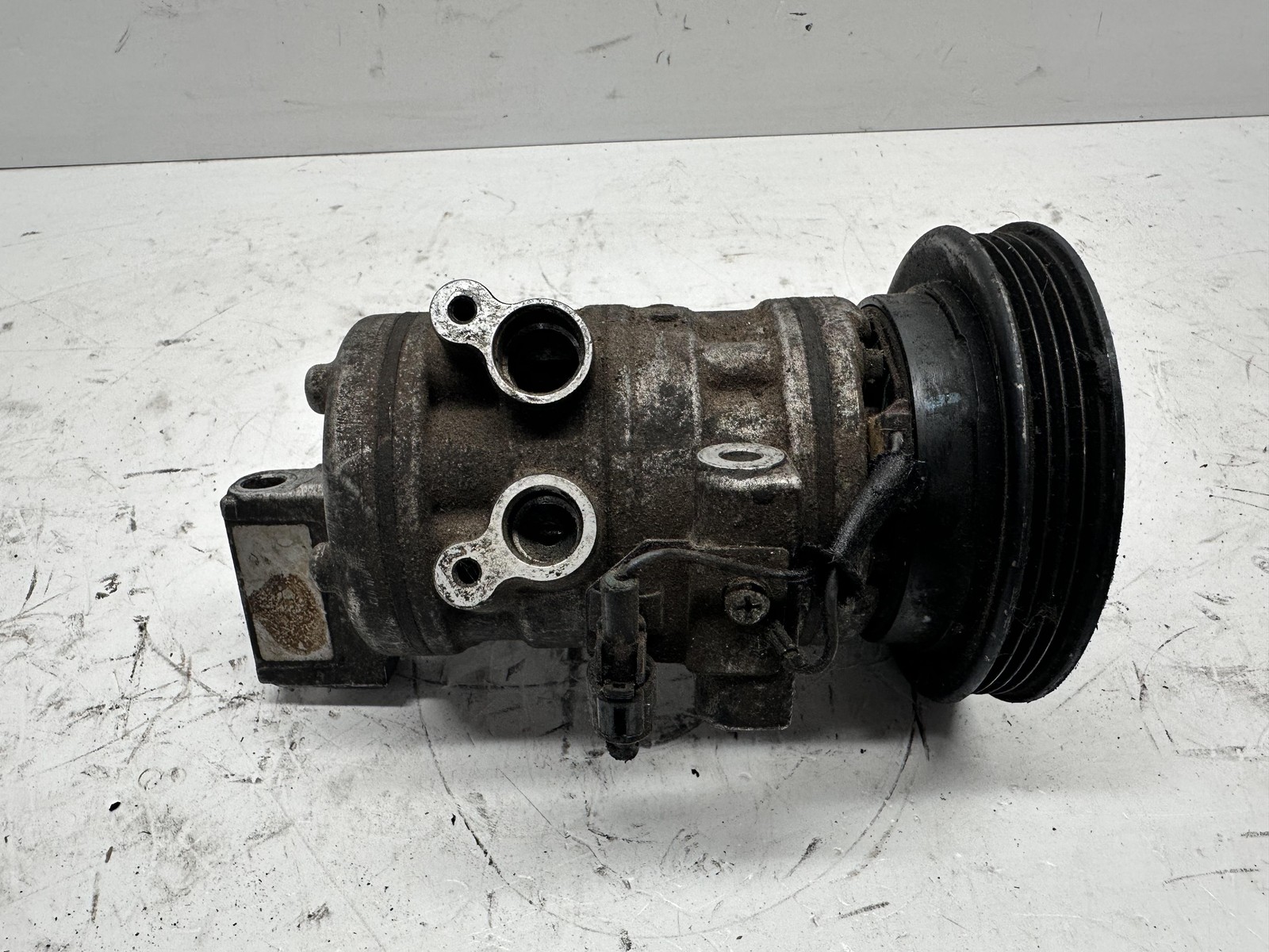 Compressore a/c - Immagine 1 di 4