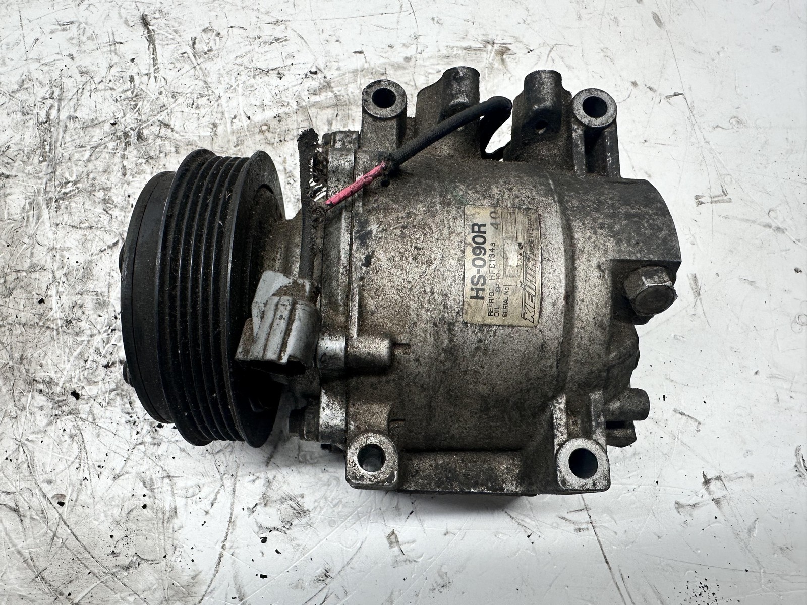 Compressore a/c - Immagine 1 di 6