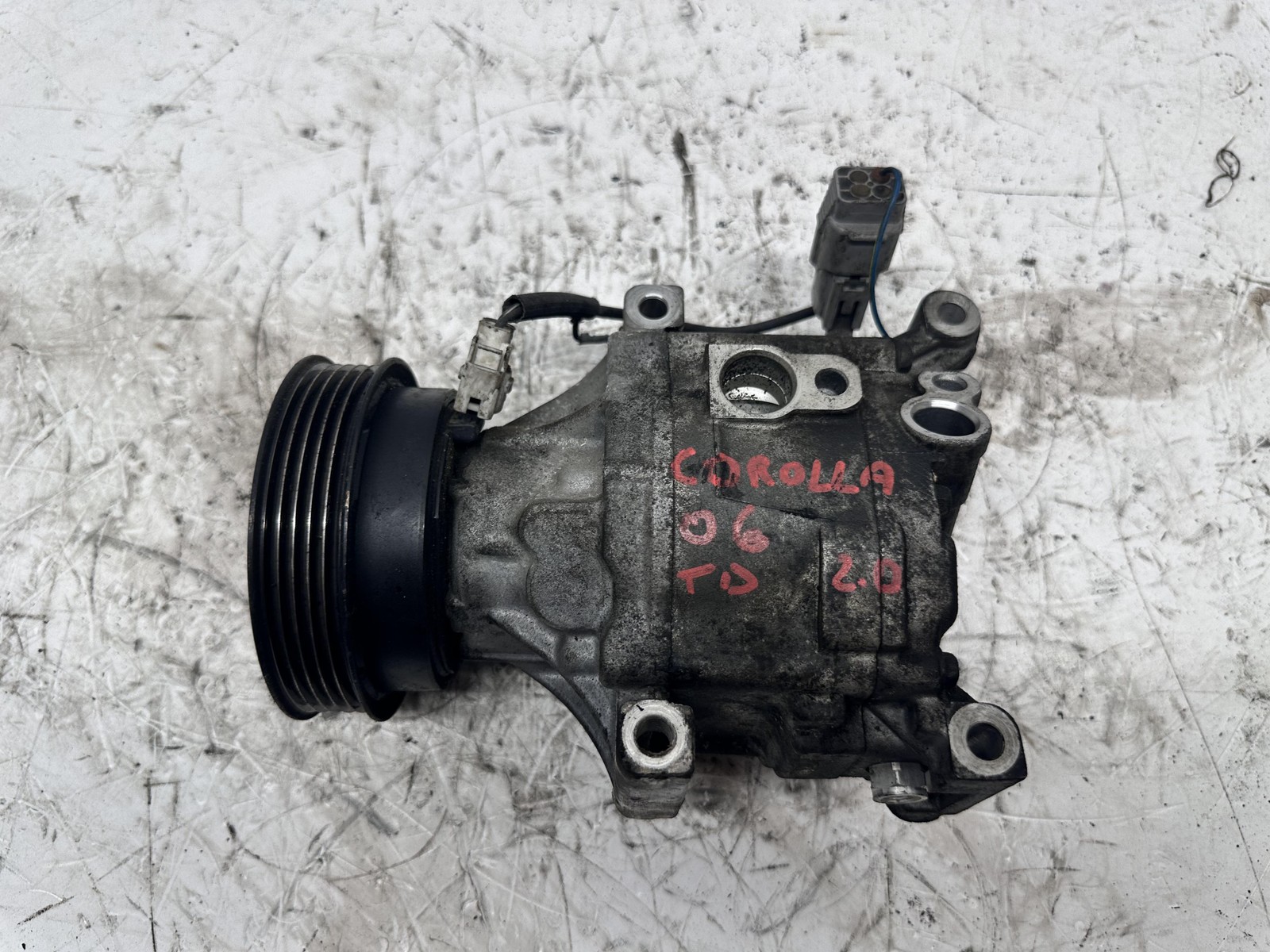 Compressore a/c - Immagine 1 di 4
