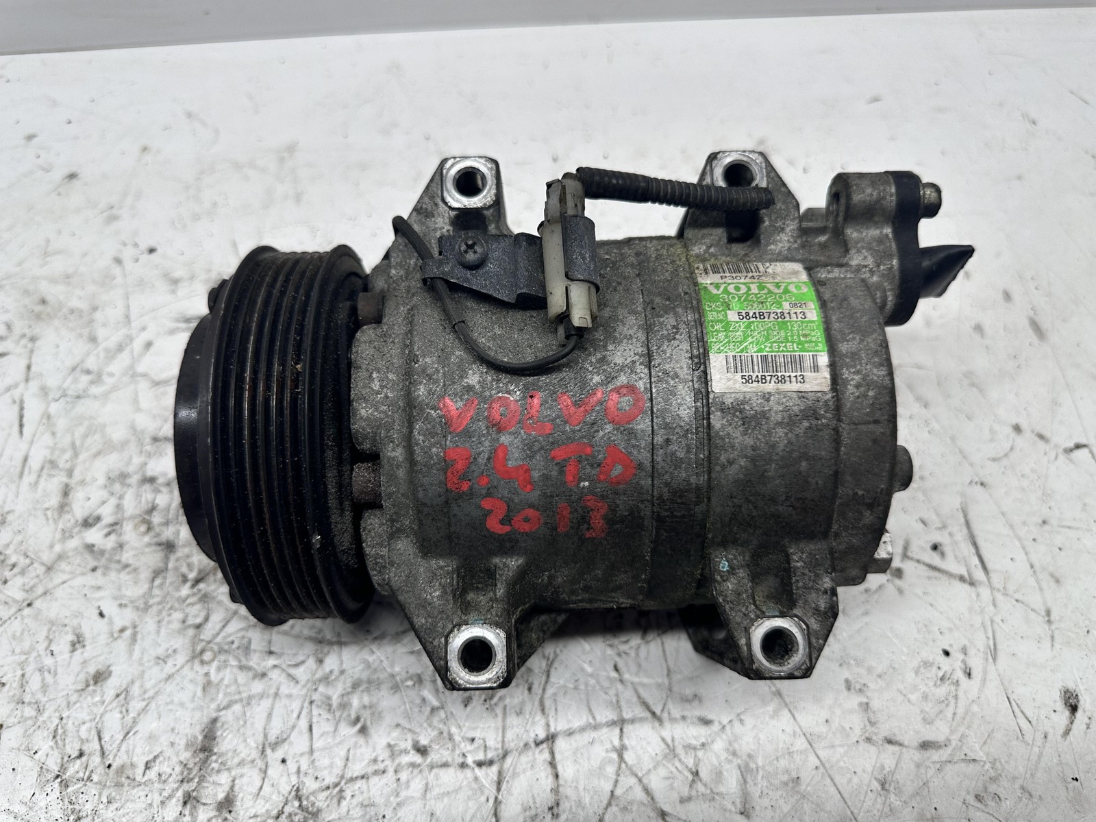 Compressore a/c - Immagine 1 di 4
