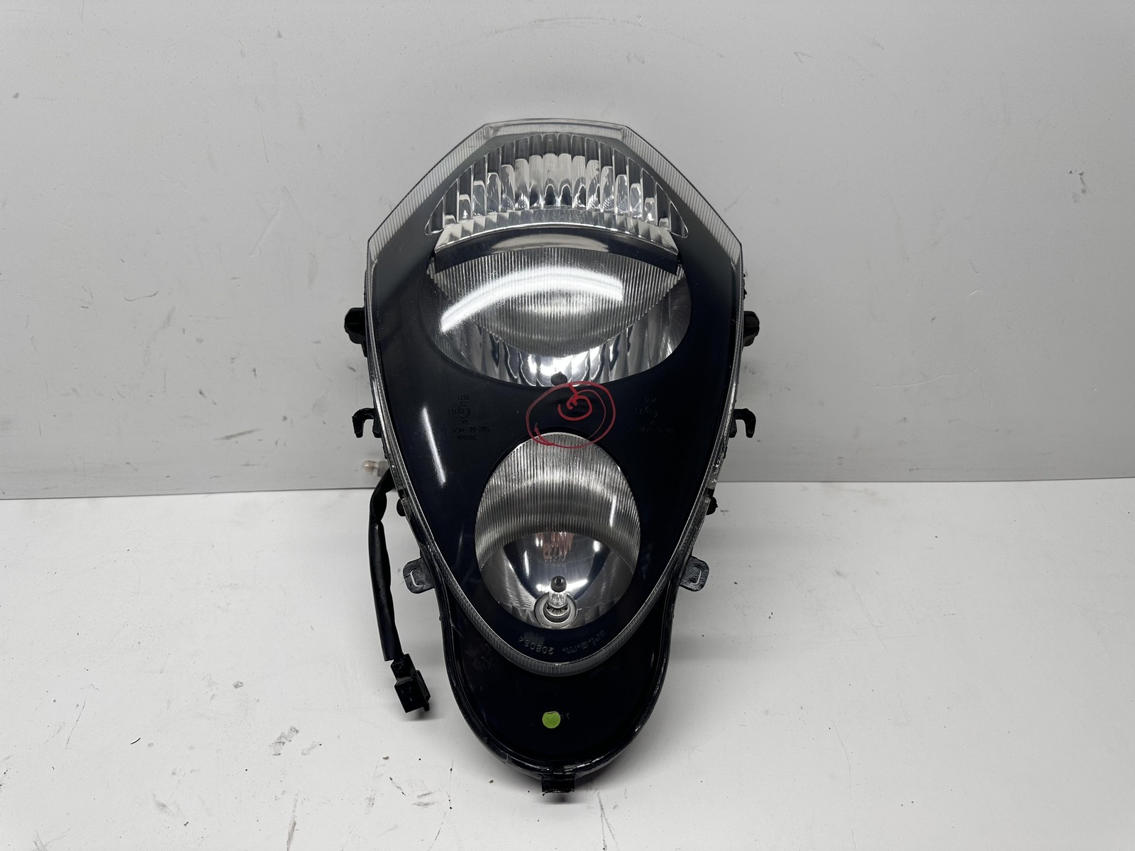 Faro anteriore - Immagine 1 di 2