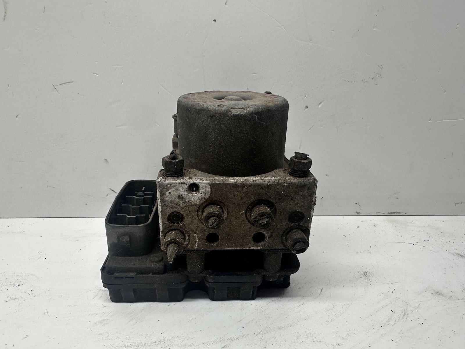 Centralina ABS - Immagine 1 di 2