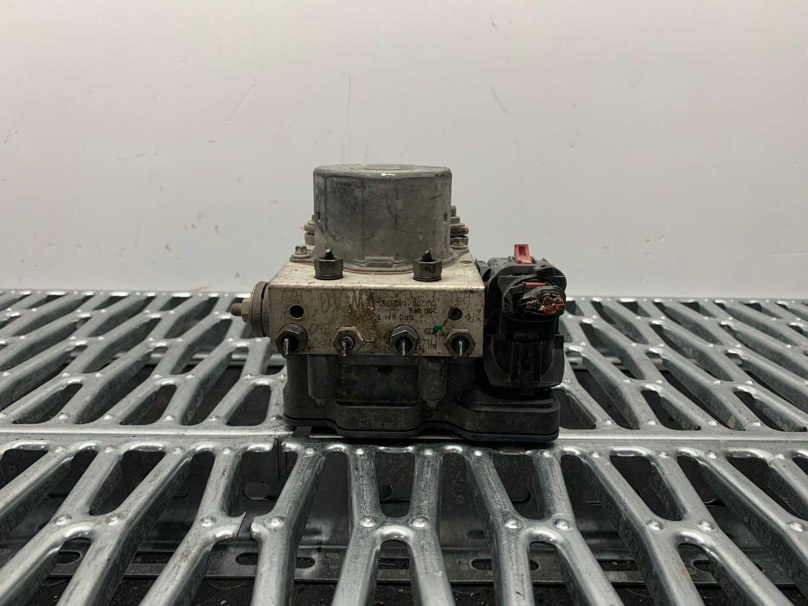 Centralina ABS - Immagine 1 di 7