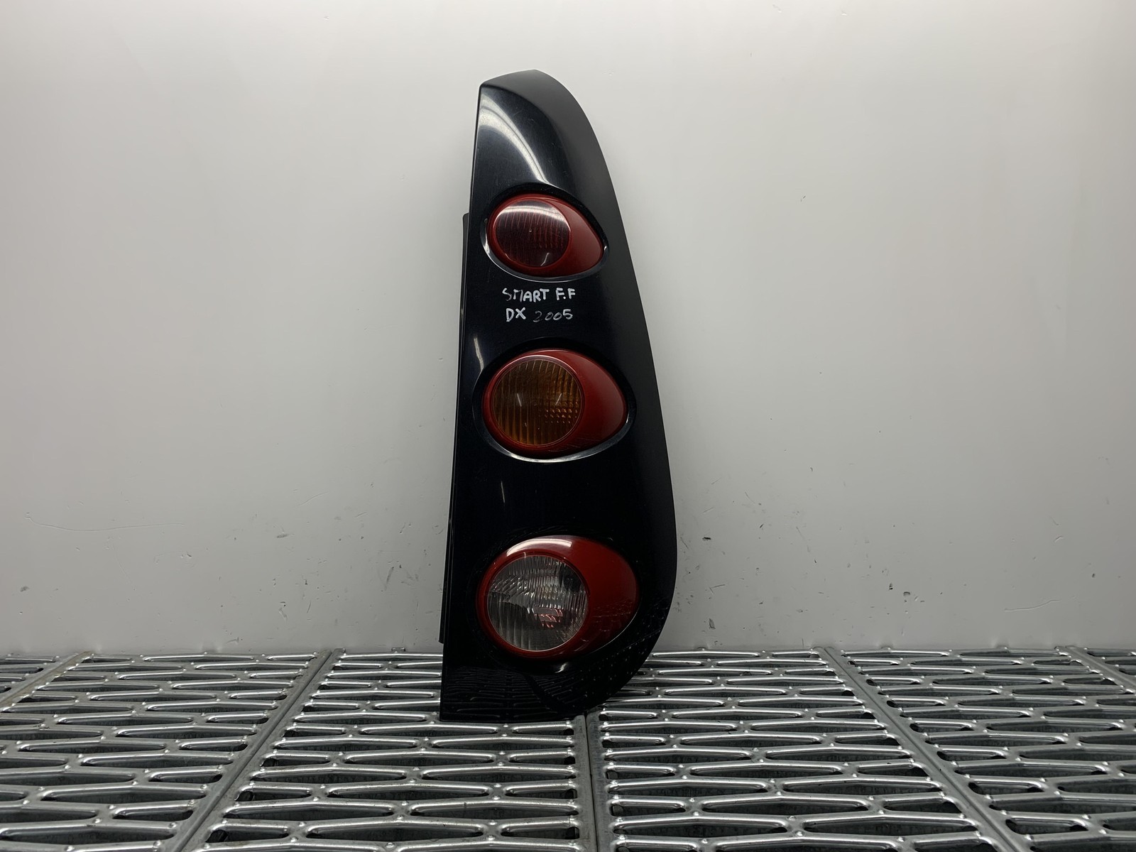 Fanale post. Destro - Immagine 1 di 2