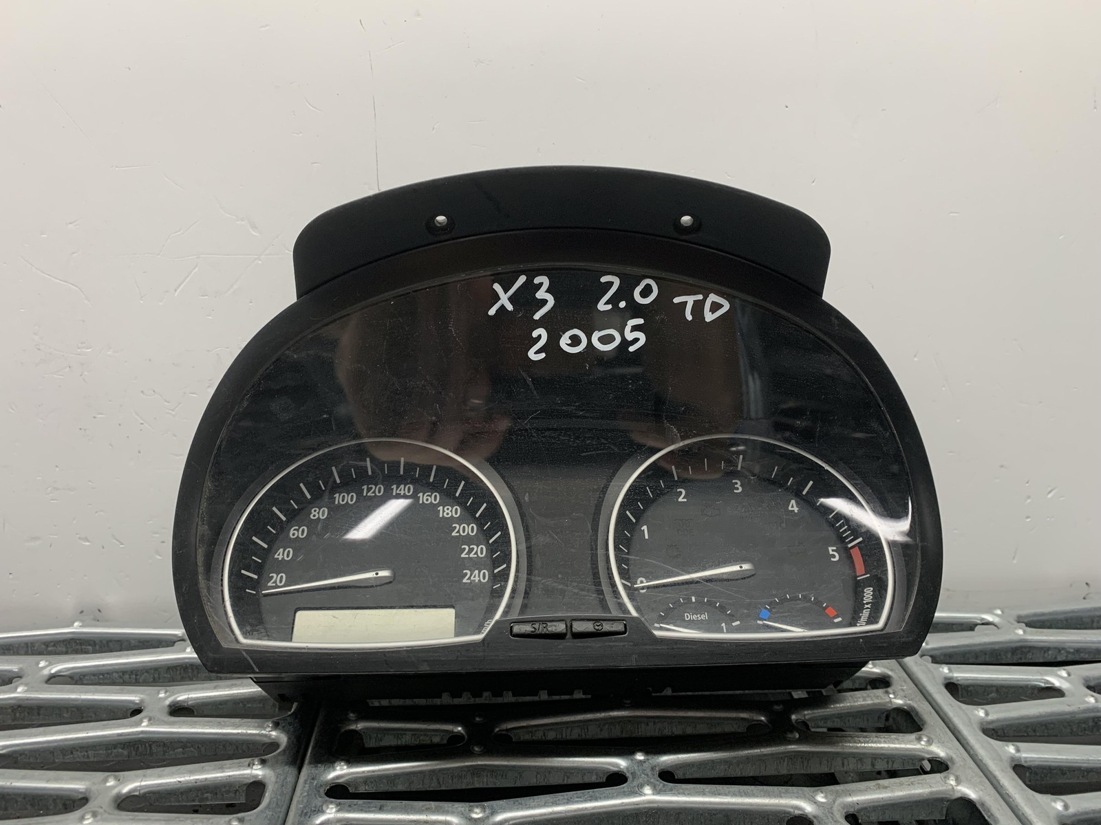 Quadro strumenti compl. - Immagine 1 di 5