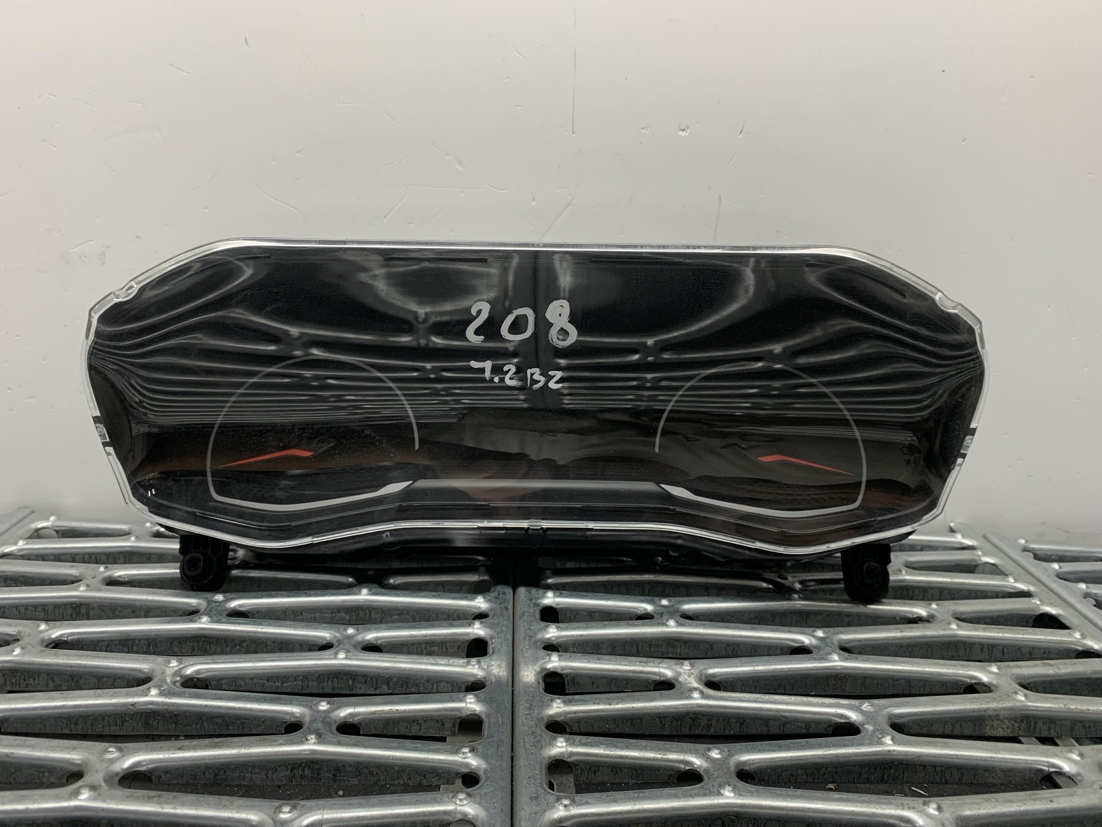 Quadro strumenti compl. - Immagine 1 di 6