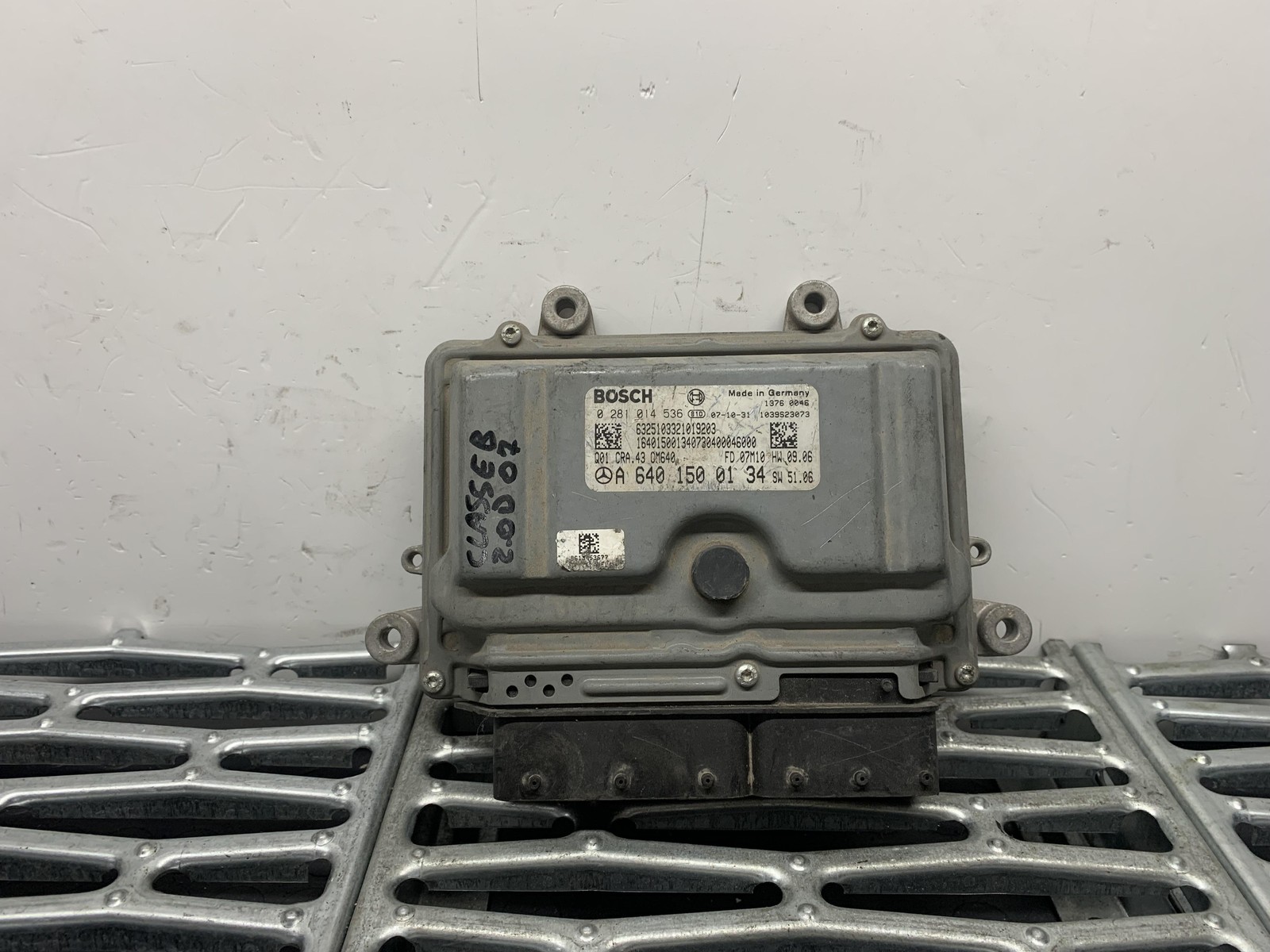 Centralina Iniezione (Bosch) A6401500134 Usato