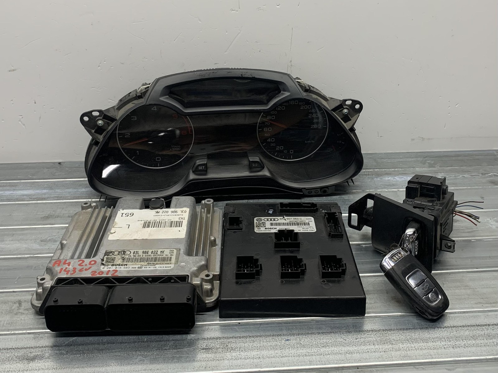 Kit Centralina Motore - Immagine 1 di 9
