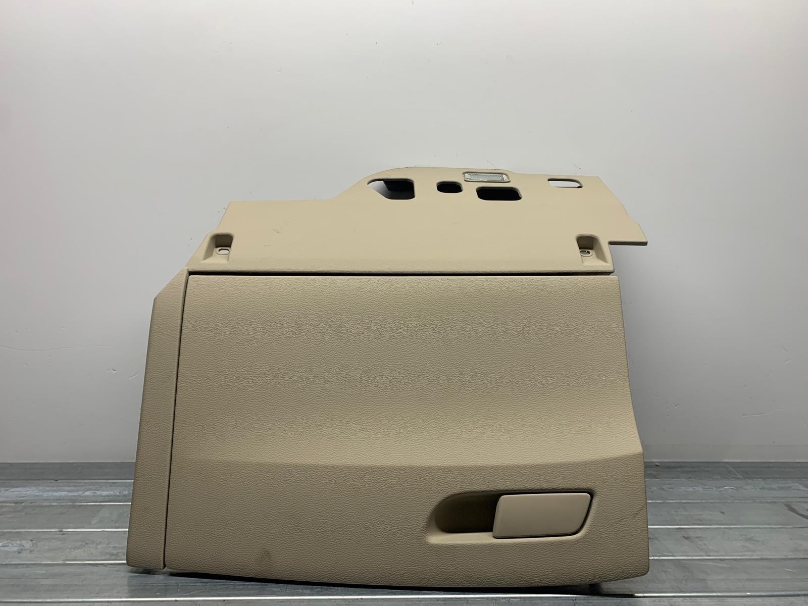 cassetto portaoggetti inf. plancia - Immagine 1 di 6