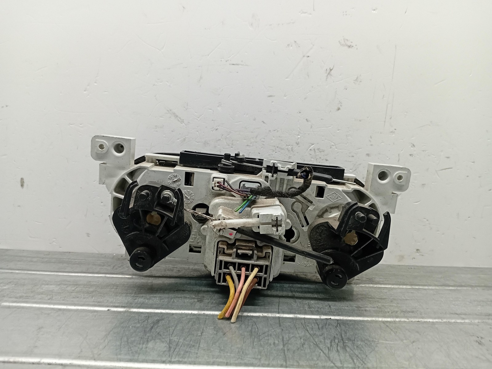 Miniatura 3
