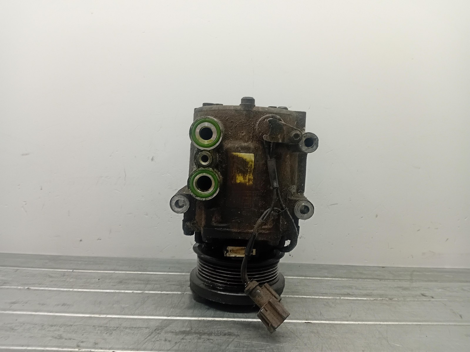 Compressore a/c - Immagine 1 di 5