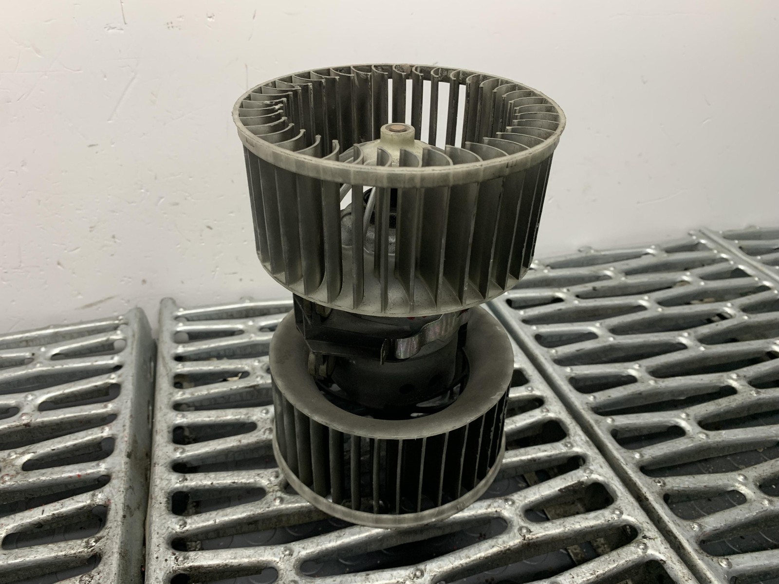 Motorino ventilazione abitacolo - Immagine 1 di 4