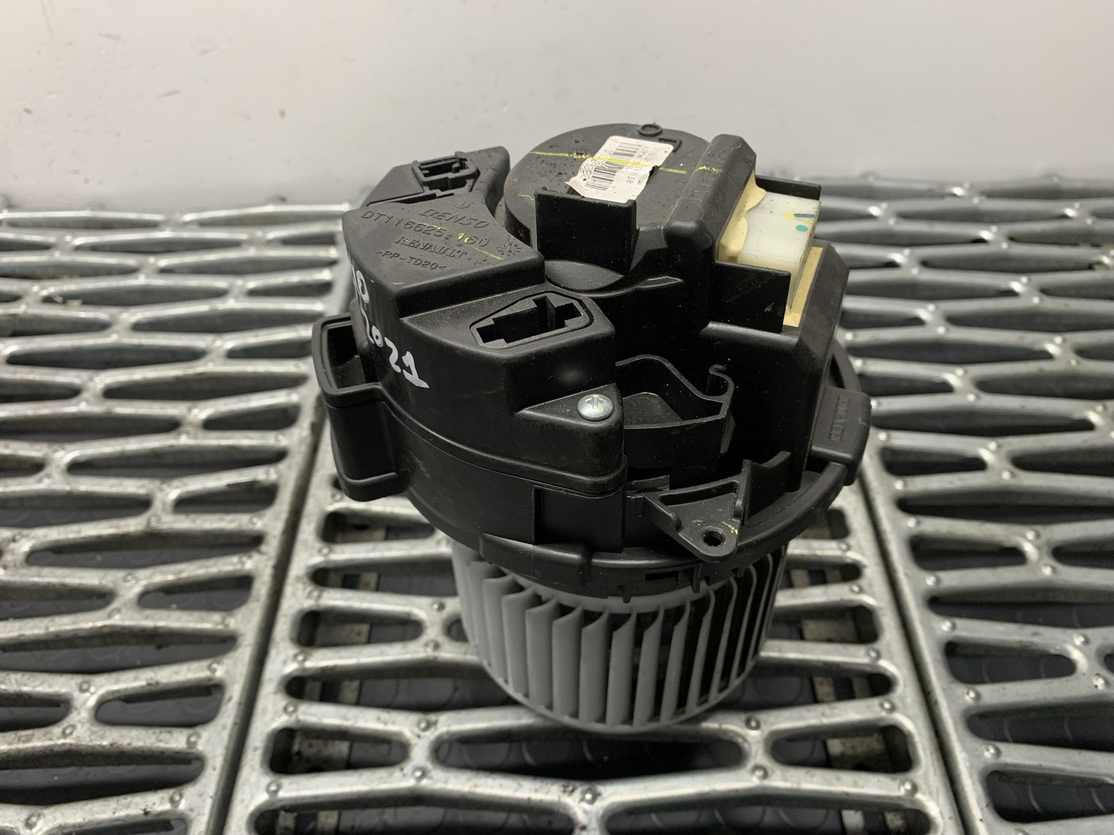 Motorino ventilazione abitacolo - Immagine 1 di 3
