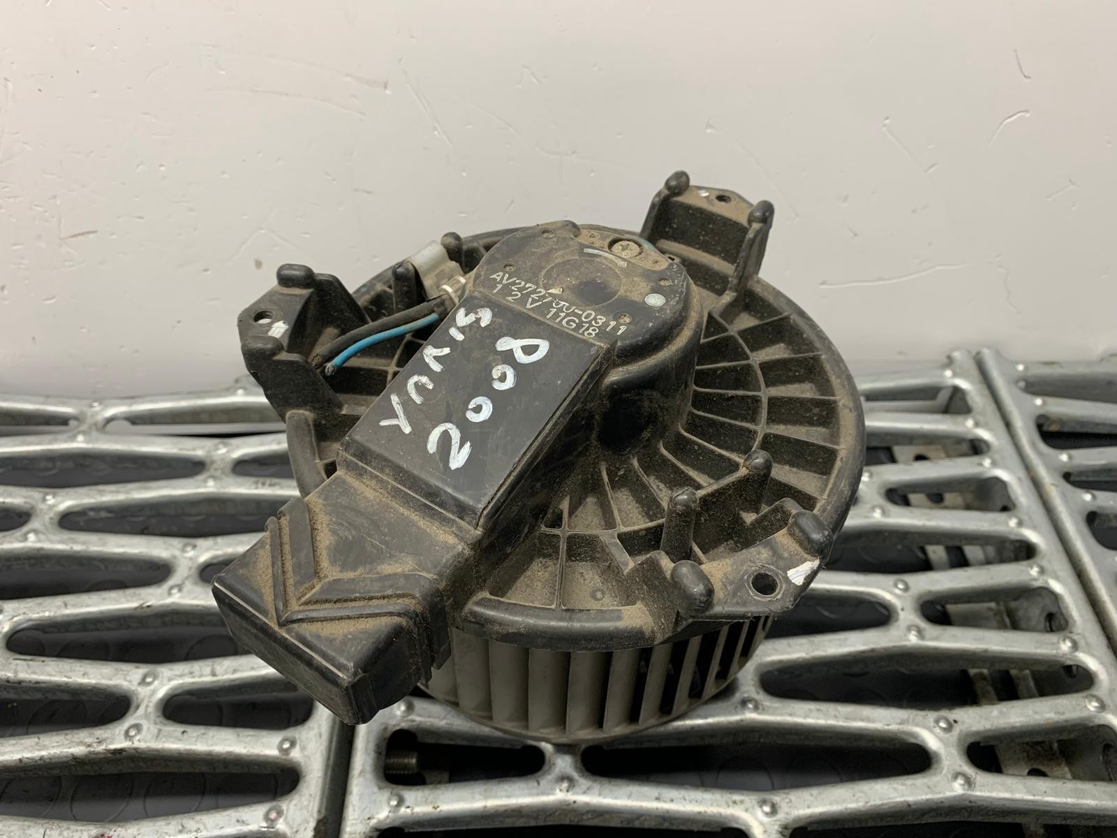Motorino Ventilazione Abitacolo AV2727000311 Usato