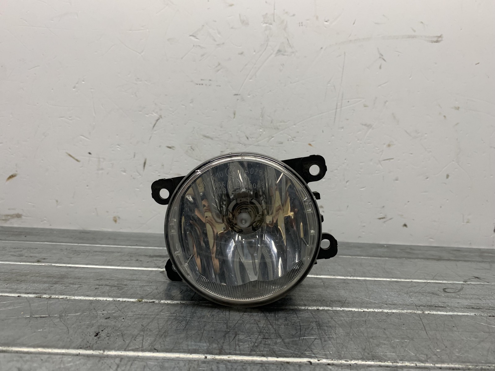 Proiettore Fendinebbia Destro 89208691 Usato