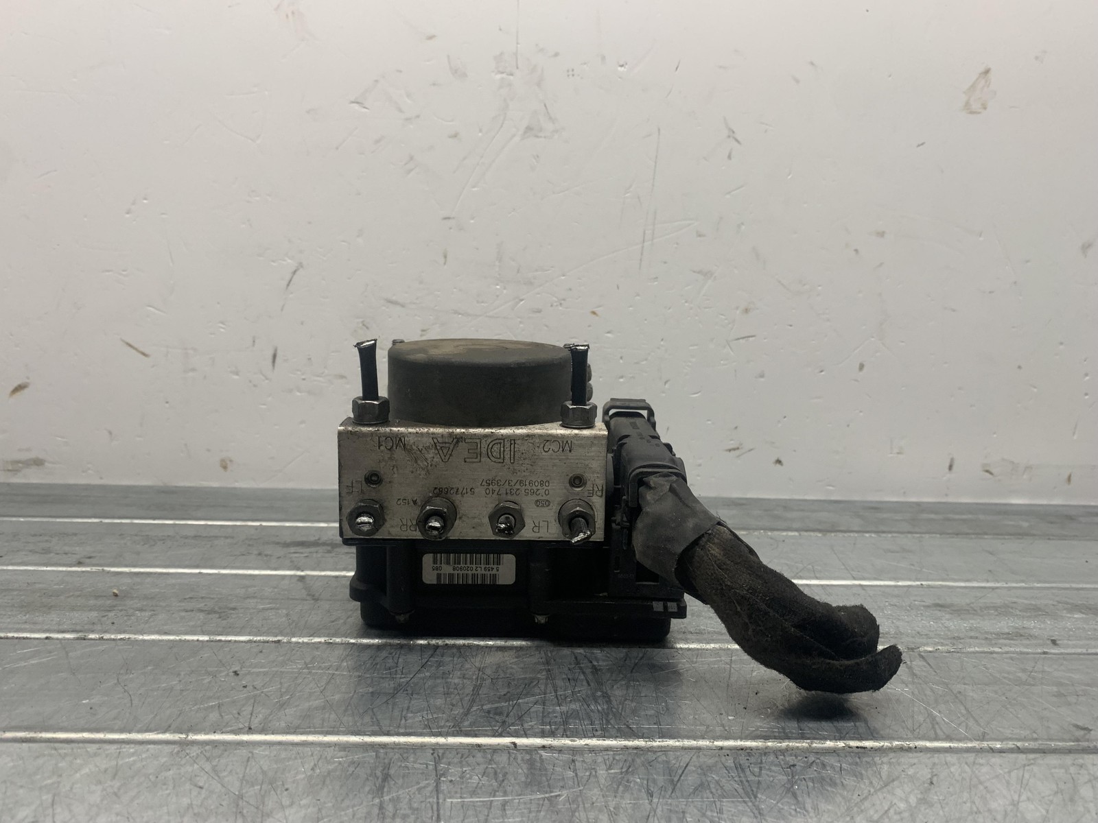 Centralina Abs (Bosch) 0265800526,88907Q0767 Usato