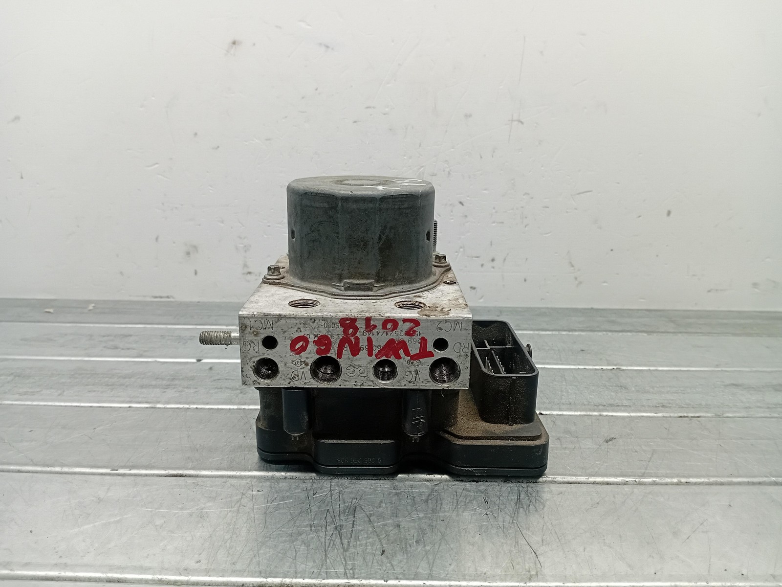 Centralina Abs (Bosch) 2265106455,0265956320 Usato