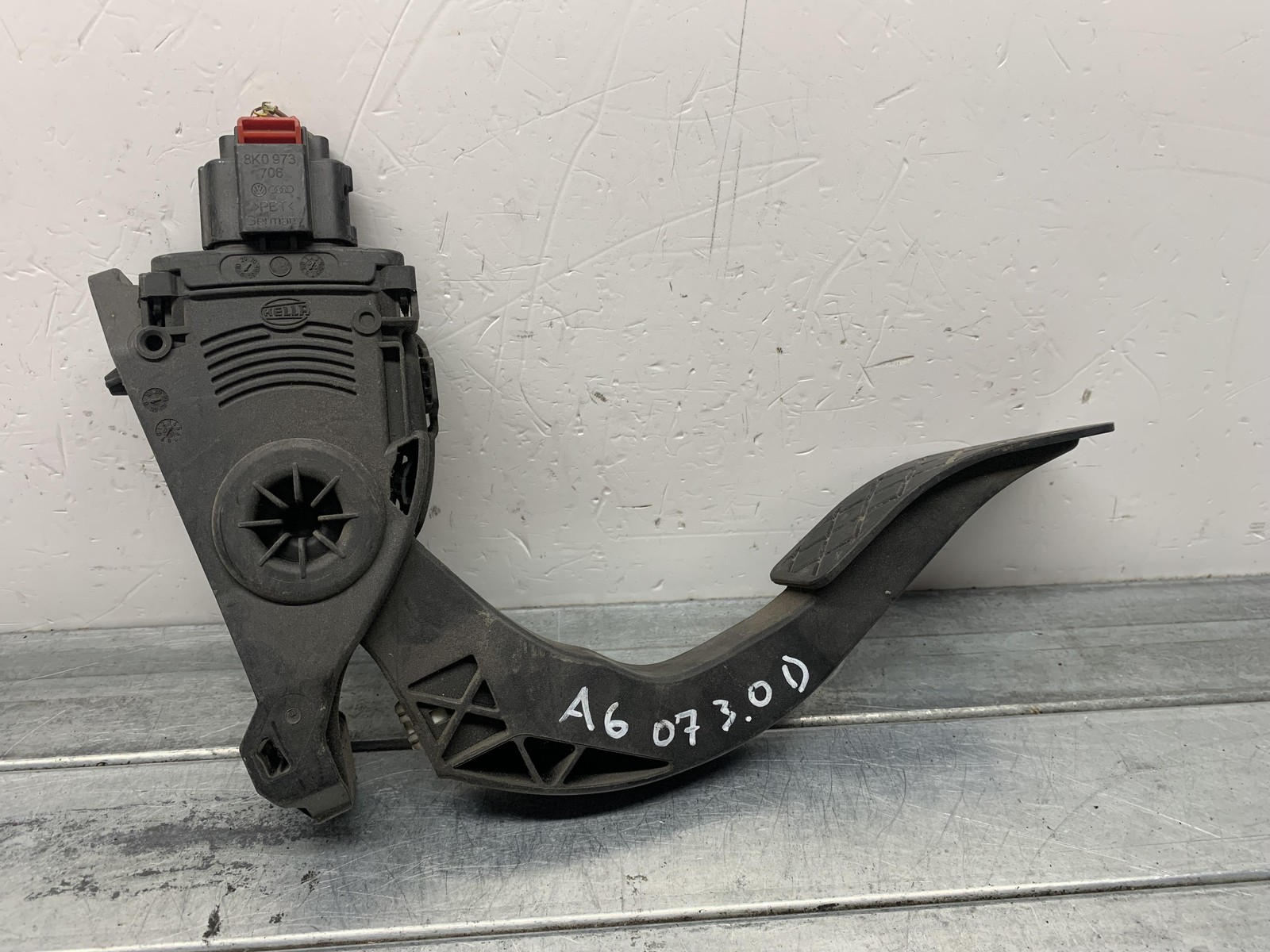 Pedale Acceleratore 8K1723523 Usato