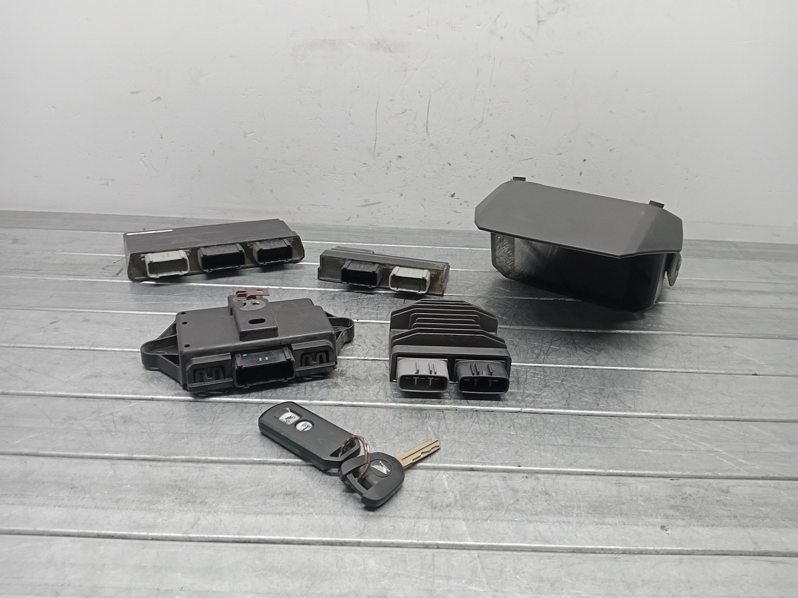 Kit accensione motore - Immagine 1 di 15