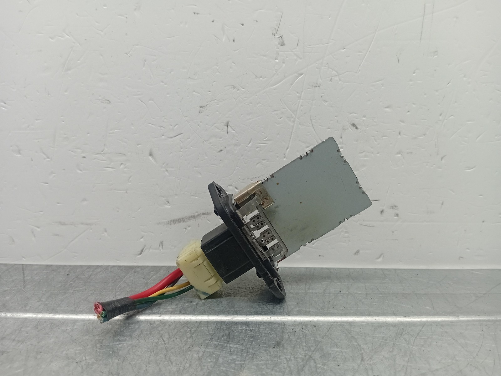 Resistenza motorino ventilazione abitacolo - Immagine 1 di 2