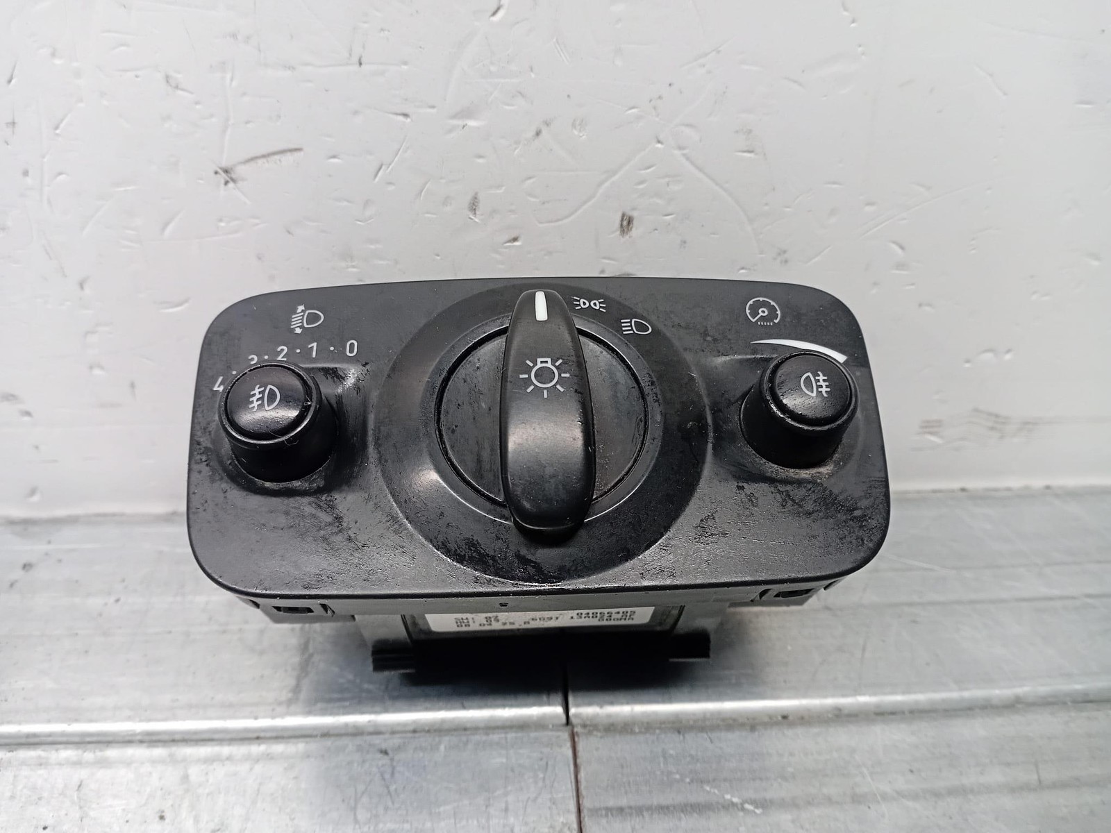regolatore manuale altezza proiettore - Immagine 1 di 3