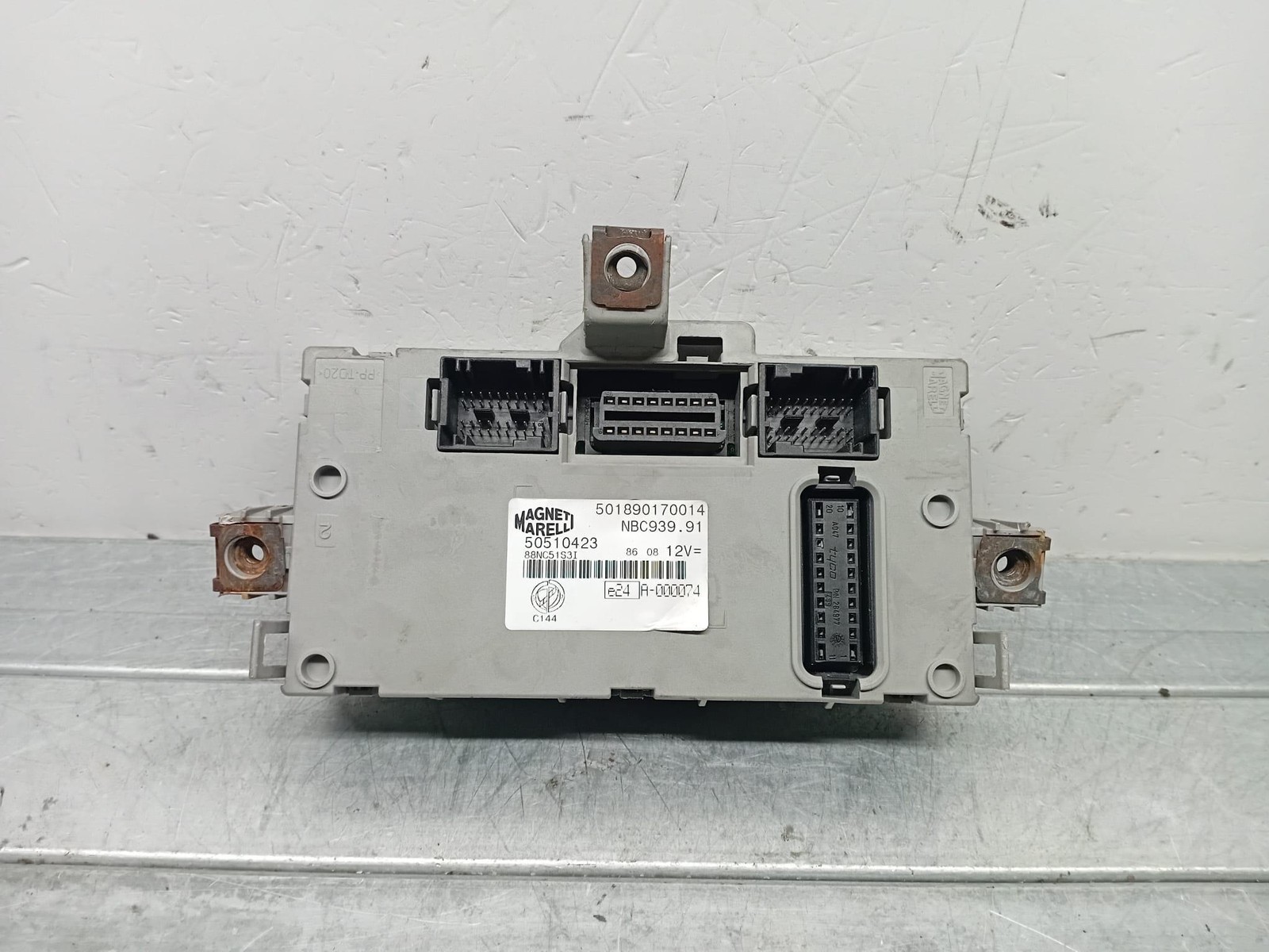 Body Computer 50510423 Usato