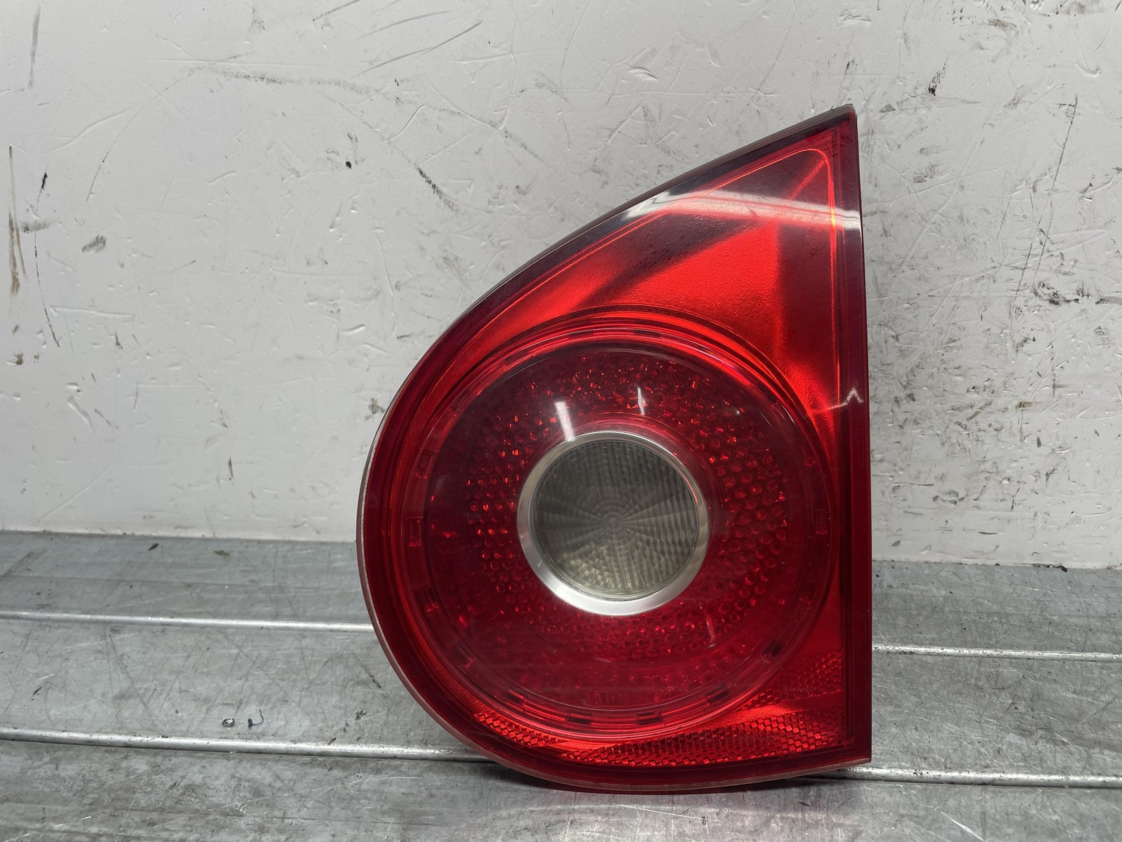 fanale stop supplementare destro - Immagine 1 di 4