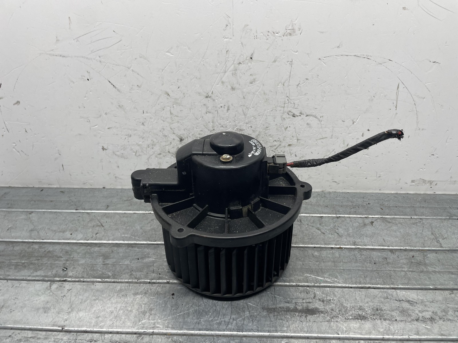 Motorino ventilazione abitacolo - Immagine 1 di 3