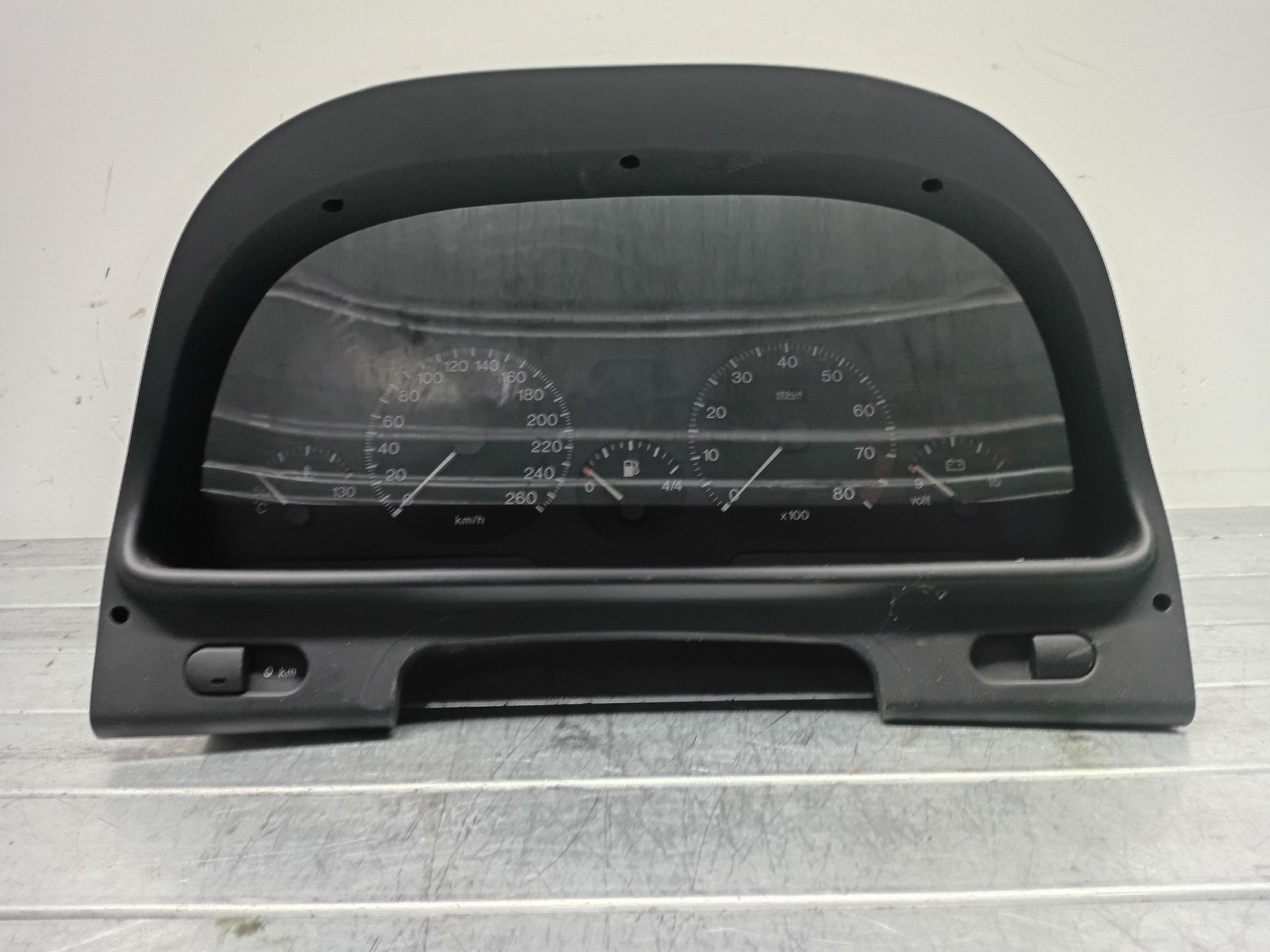 Quadro strumenti compl. - Immagine 1 di 2