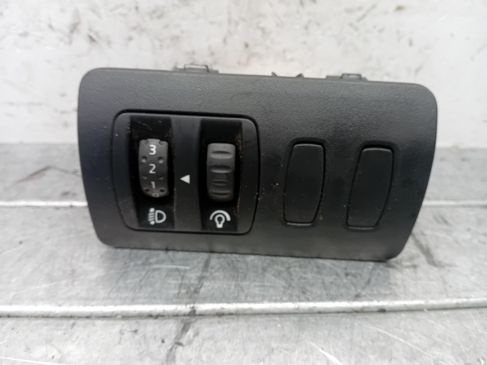 regolatore manuale altezza proiettore - Immagine 1 di 2