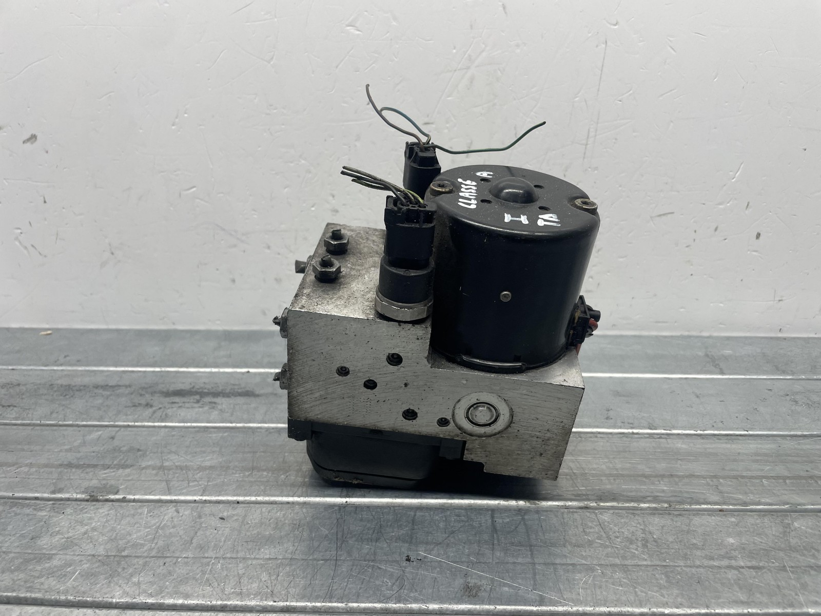 Centralina ABS - Immagine 1 di 6