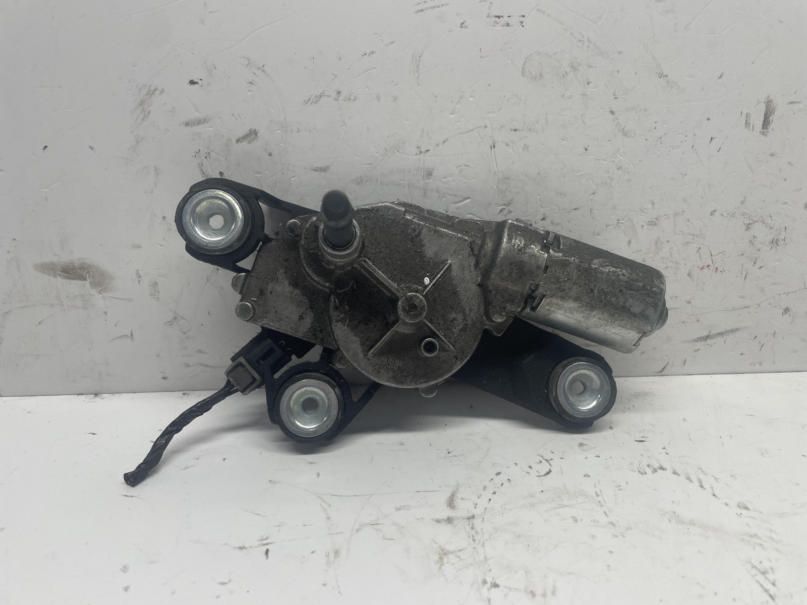 Motorino tergilunotto - Immagine 1 di 3